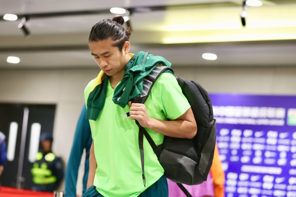 博主：张玉宁未随国安赴成齐，斯帕吉奇相似跟队能否出战需评估