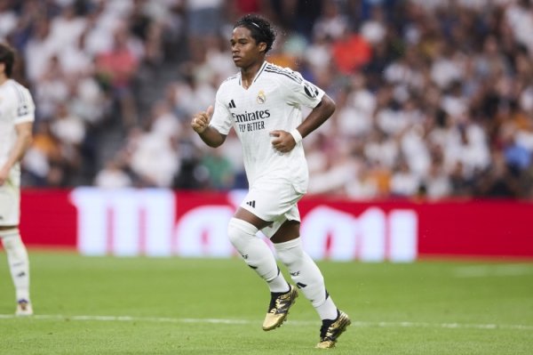 马卡：恩德里克未条款皇马9号球衣，他将持续穿16号