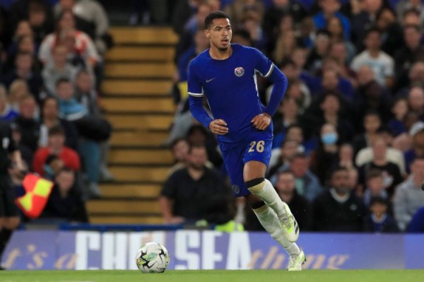 TA：切尔西不会买科尔维尔替代者，他们还念念签1边锋+1抨击性中场