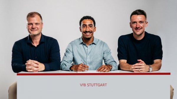 官方：斯图加特签下狼堡先锋蒂亚戈-托马斯 转会费总价1500万欧