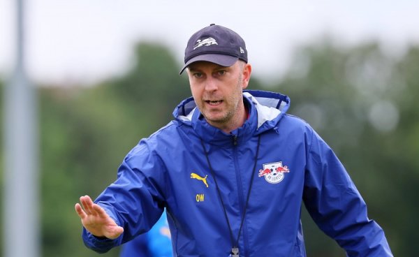 莱比锡主帅：球队正处转型期需要时辰磨合，咱们会全力叛逆拜仁