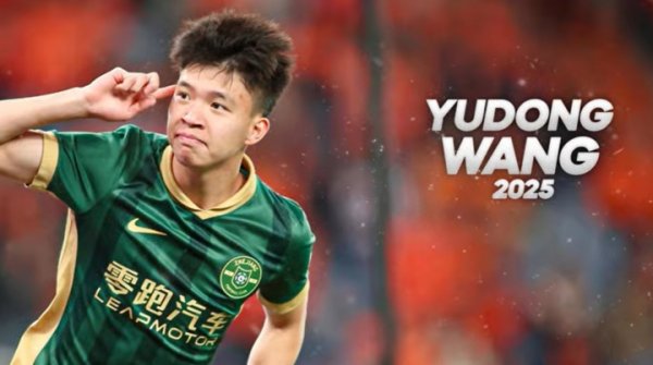 中国足球瑰宝！巴西球探博主晒王钰栋陈诉：模版马丁内利&加纳乔