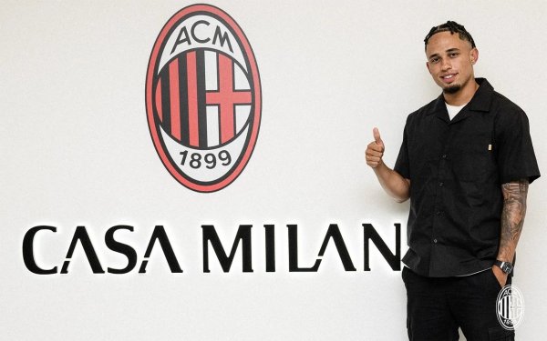 致使小赚几百万！25岁奥卡福在米兰54场仅7球5助，现超2000万售出