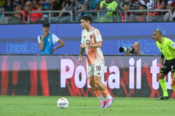 苏莱：比赛很艰辛但罗马最终拿到了3分，我还不错作念得更多