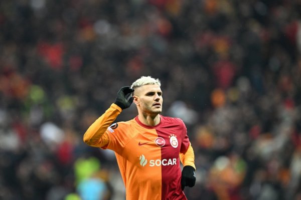 加拉塔萨雷土超前四轮净胜12球，追平队史同时净胜球记载