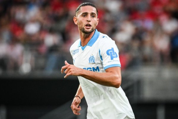 迪马：AC米兰正在恭候拉比奥特、乔-戈麦斯的回报，磋商正在继续