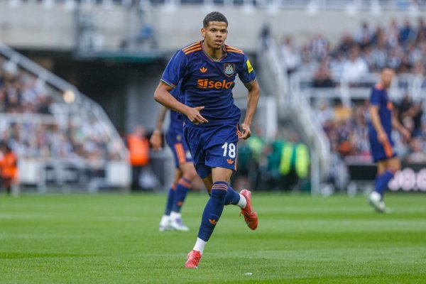 德太空:法鹰500万欧租出+2500万欧礼聘买断报价奥苏拉 纽卡未原意