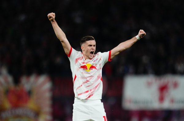 太空：水晶宫专诚鲍姆加特纳 西蒙斯行将离队莱比锡不念念再出售