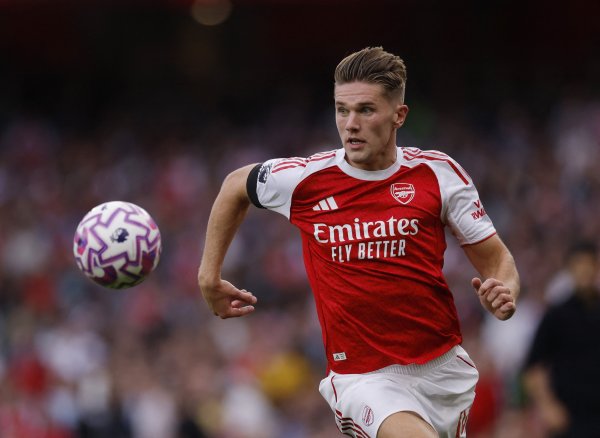 但愿能不竭，约克雷斯前4场英超进3球，亨利、范佩西前10场共2球