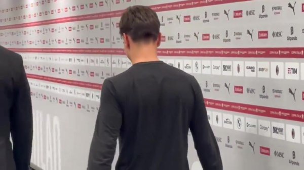 米兰伤员亚沙里在圣西罗出头，回复记者发问：挺好的，很多了