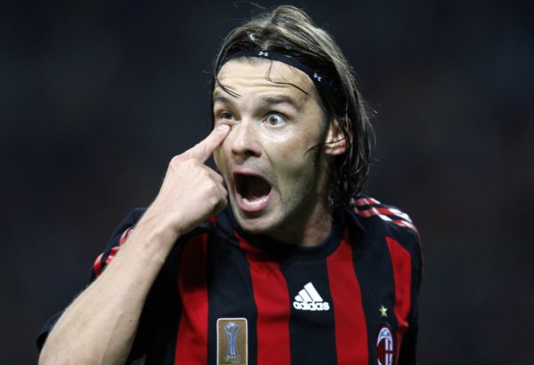 扬库洛夫斯基：很兴隆回到圣西罗，本赛季的意大利杯对米兰很垂危