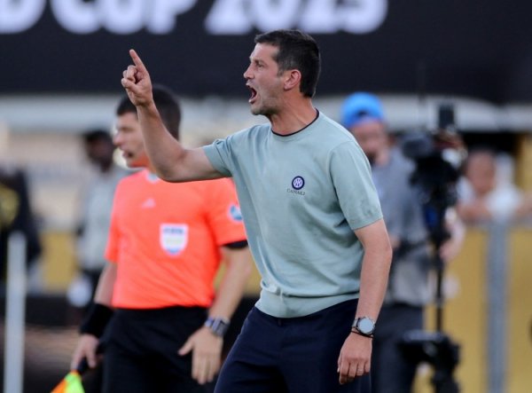 皆沃：敌手险些莫得威逼到咱们的球门，但国米在门前要提拔终了