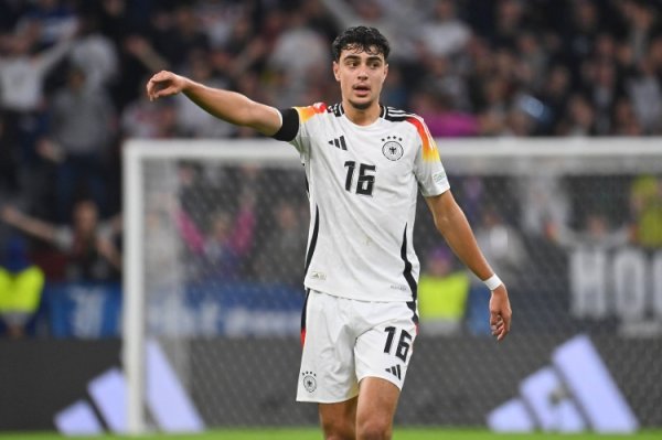 帕夫洛维奇：我和纳格尔斯曼相处得很好，在拜仁就和他诞生了友谊