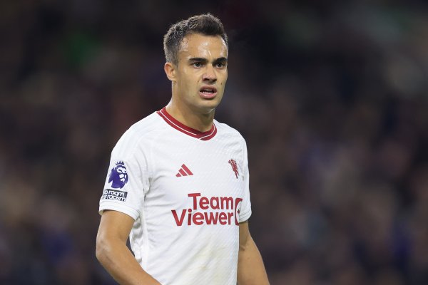 梅西新队友？TA：迈阿密国外接近签下28岁后卫雷吉隆，替代阿尔巴