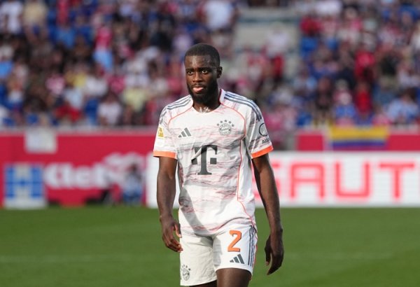 1700万欧元！图片报：于帕要乞降阿芳相通的署名费，拜仁不肯意给