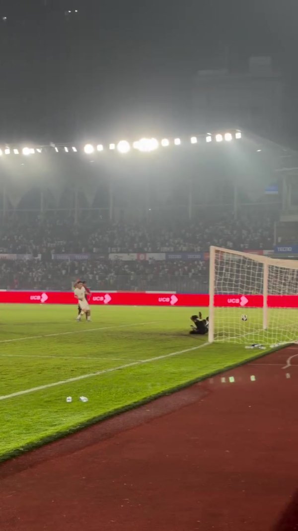 神剧情！孟加拉国第99分钟绝平，李小恒第101分钟戴帽绝杀！