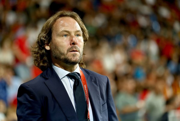 负寰宇第136法罗群岛！捷克总司理内德维德致歉：对球队格外失望