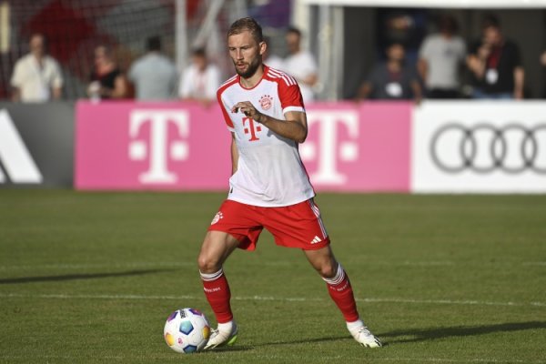 记者：拜仁磋议与莱默尔续约至2027年后，初步谈判已张开