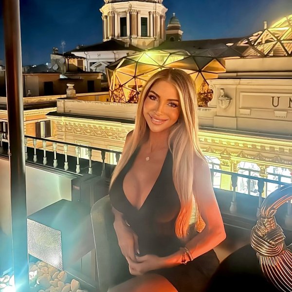 谁看了不空洞……意大利女边裁：我老是因为长得太雅瞻念被处事厌烦